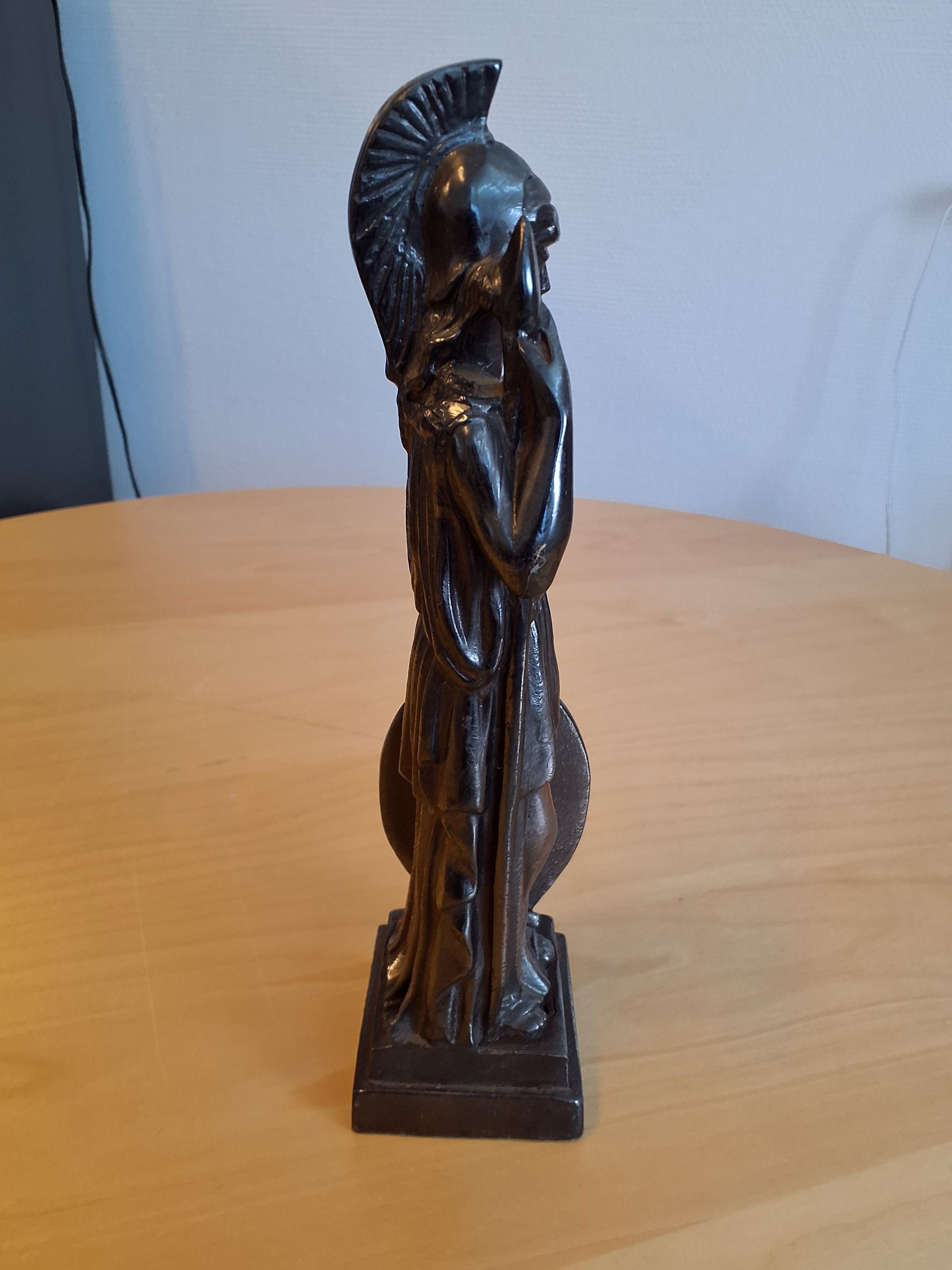 Statuette, Athena